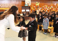 松崎小学校で入学式