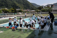 松崎小学校でプール掃除