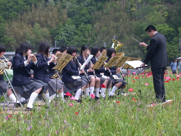 (1549)松崎高校吹奏楽部花畑演奏会