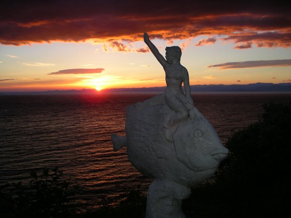 (1562)彫刻と夕陽