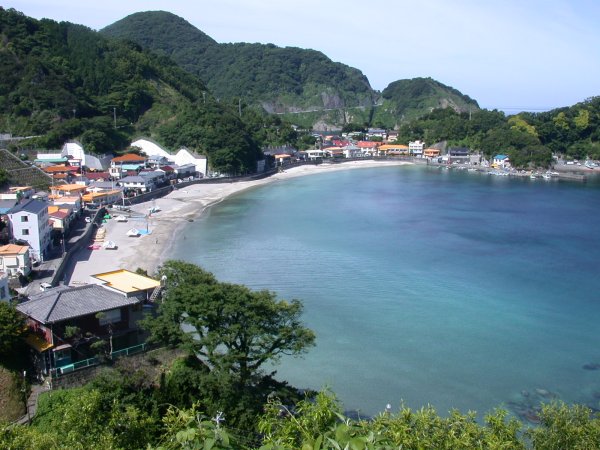 (1595)岩地海岸