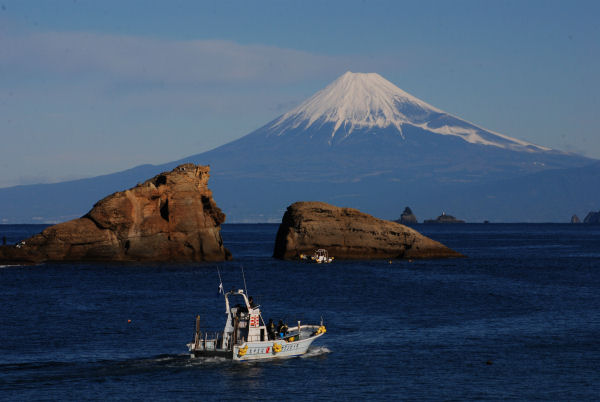 (3254)雲見海岸からの富士山