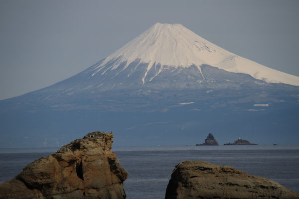 (3384)雲見海岸からの富士山