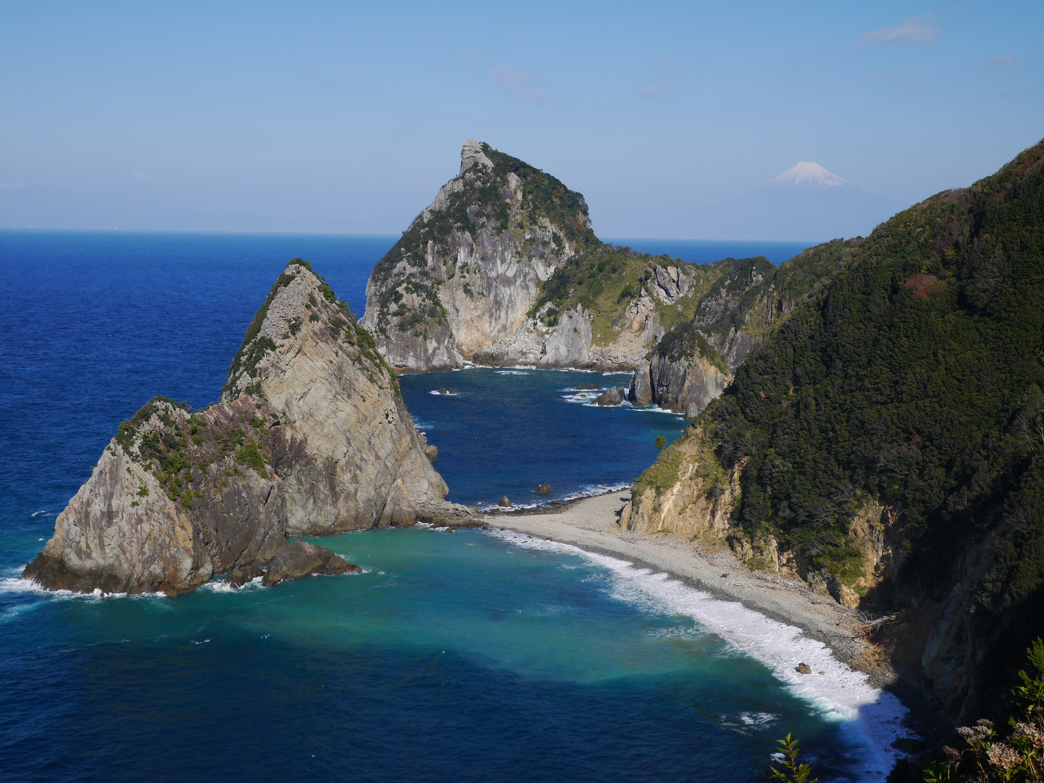 千貫門と富士山