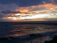 外部からの夕景