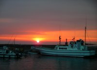 松崎港からの夕日