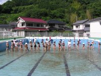 中川小学校プール掃除