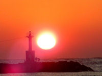 松崎港の沖防波堤