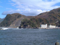 強風が吹いています。