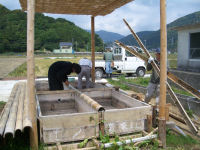 松崎町地域おこしの会、足湯の撤去