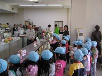 聖和保育園児来庁