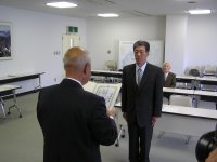 当選証書付与式