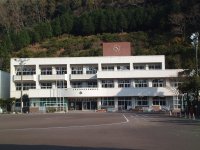 岩科小学校