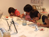 伊豆の長八美術館の夏企画「漆喰鏝絵制作体験」が始まりました