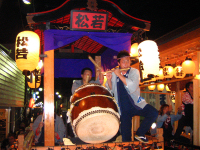 秋祭りたたき合い 秋祭りたたき合い