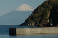 今日の石部海岸からの富士山