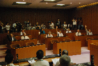 廃置分合議案否決 廃置分合議案否決