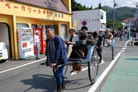 人力車による敬老サービス 人力車による敬老サービス