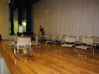 警察音楽隊ふれあいコンサートの準備