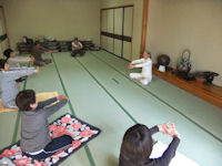 生涯学習塾「いきいきヨガ教室」