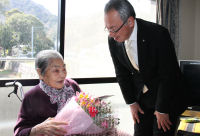 100歳のお祝い 100歳のお祝い