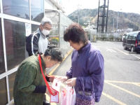 東北地方太平洋沖地震募金活動 東北地方太平洋沖地震募金活動