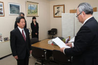 退職者辞令交付 退職者辞令交付