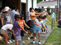 「棚田百笑くらぶ」で7月の活動“棚田の秘密探検！”
