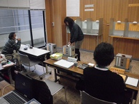 明日１６日は衆議院議員総選挙投票日です