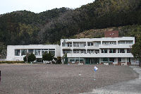 ＴＢＳドラマ「とんび」のロケ地「旧岩科小学校」