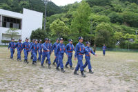 消防団員の規律訓練とポンプ車点検
