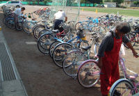松崎小学校で自転車点検と自転車教室