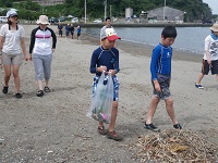 海岸清掃