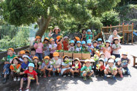 姉妹都市北海道帯広市からスズラン届く