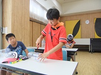 みどりの少年団「スズメバチトラップづくり」