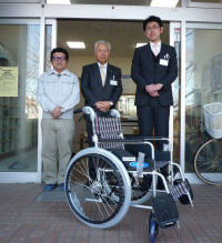 車いす寄贈