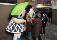 JR上野駅の「伊豆産直市」にまっちーが参加