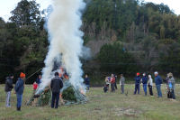 峰どんど焼き