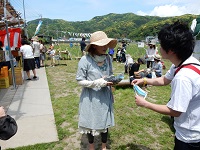 八木山炭配布 八木山炭配布
