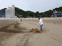 ポートクラブ海岸清掃