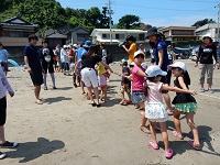 福島園児地引網体験 福島園児地引網体験
